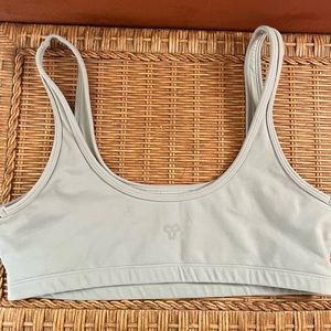 BNWOT Aritzia
